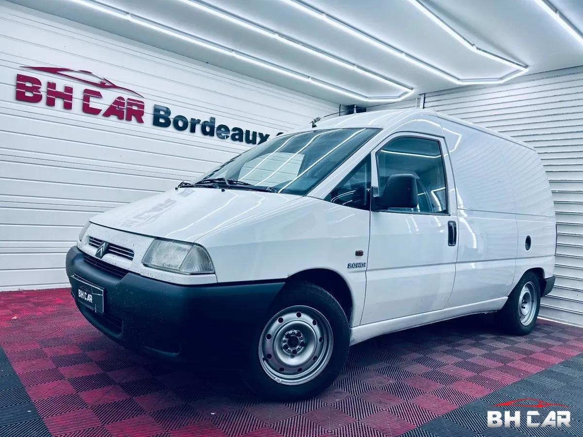 Image: Citroen Jumpy 2.0 HDI 95ch BVM5 Fourgon