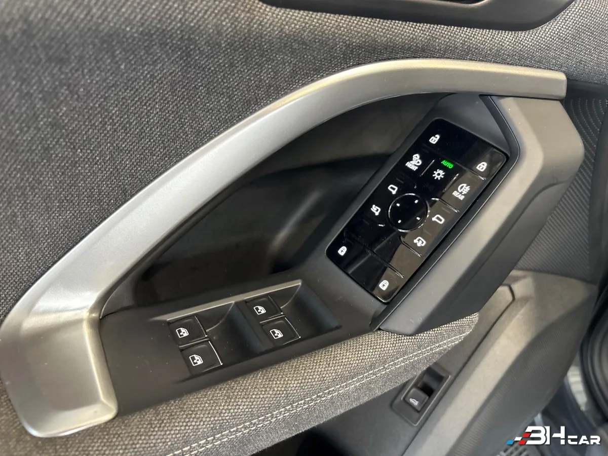 Audi Q5 - photo 16