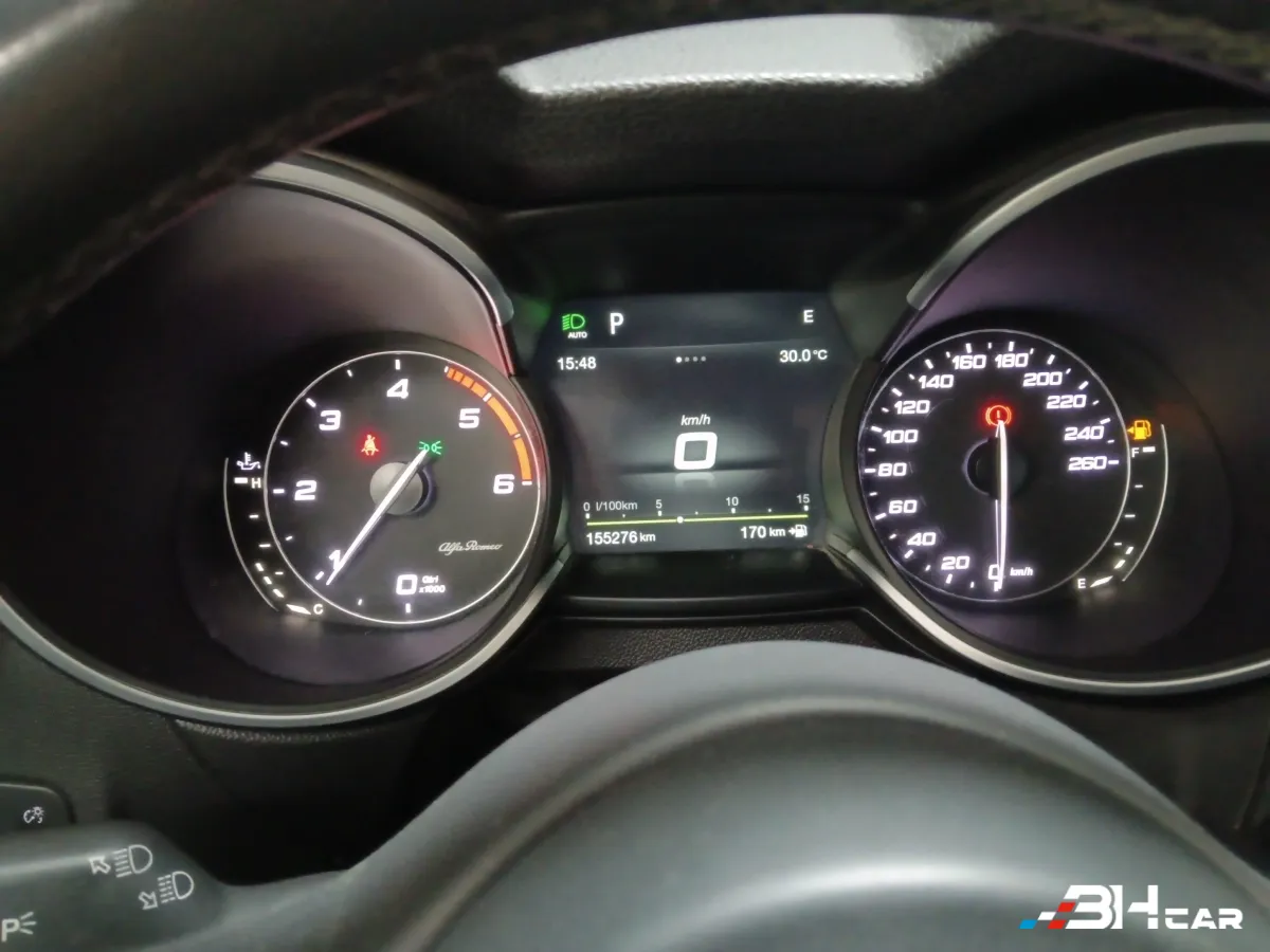 Alfa Romeo Stelvio - photo 17