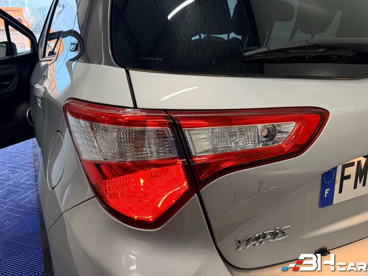 Toyota Yaris - photo 26