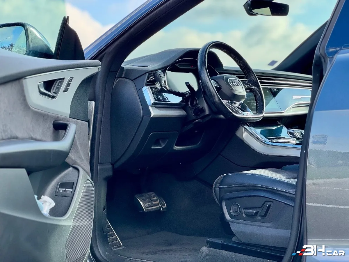 Audi Q8 - photo 9