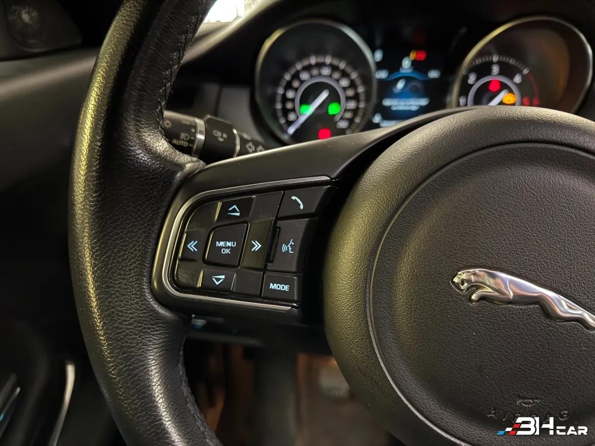 Aperçu indisponible de Jaguar E-Pace