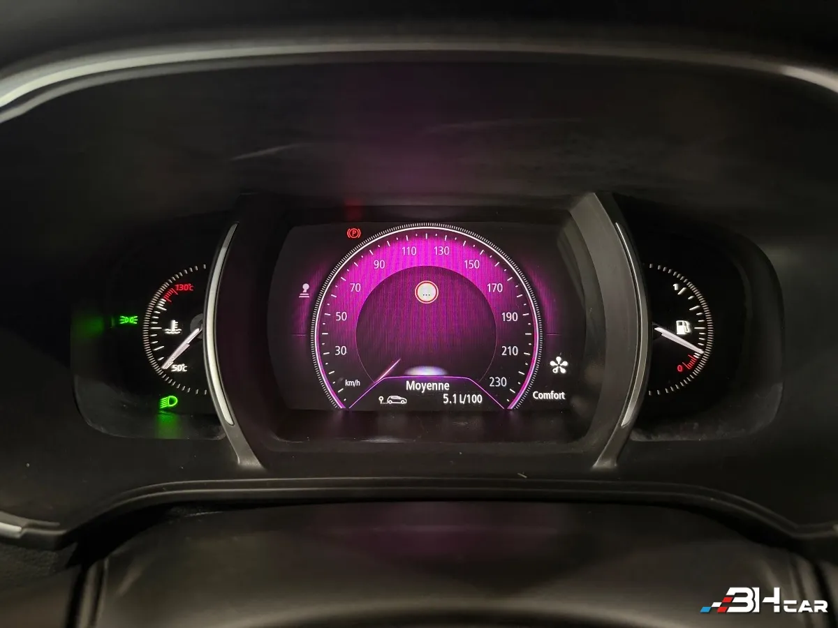 Renault Megane - photo 17