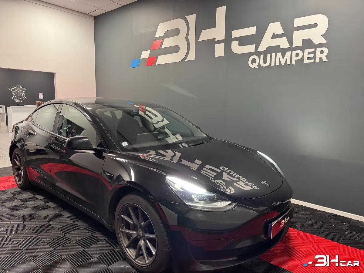 Image Tesla Model-3