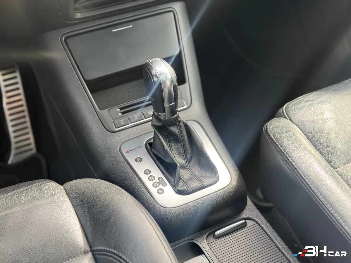 Volkswagen Tiguan - photo 18