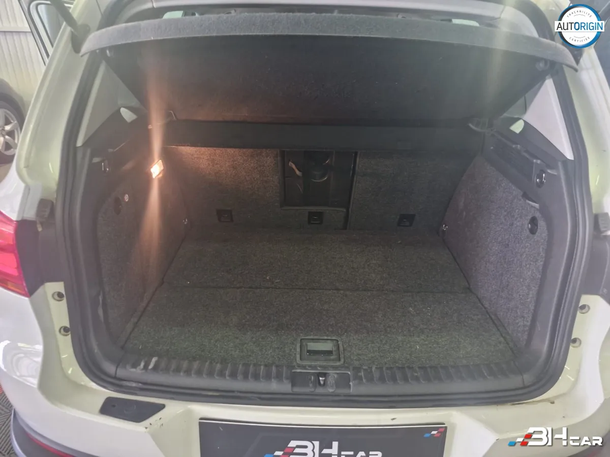 Volkswagen Tiguan - photo 10