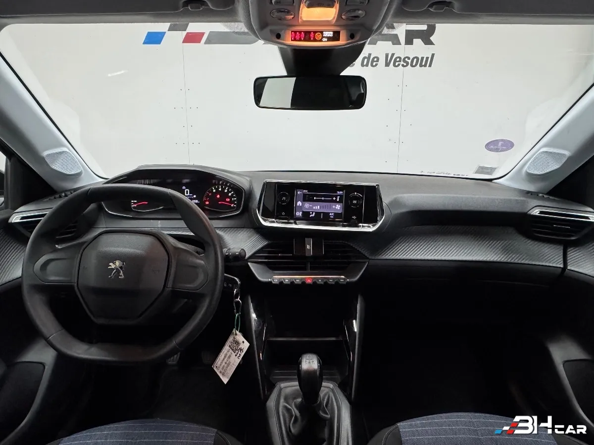Peugeot 208 - photo 7