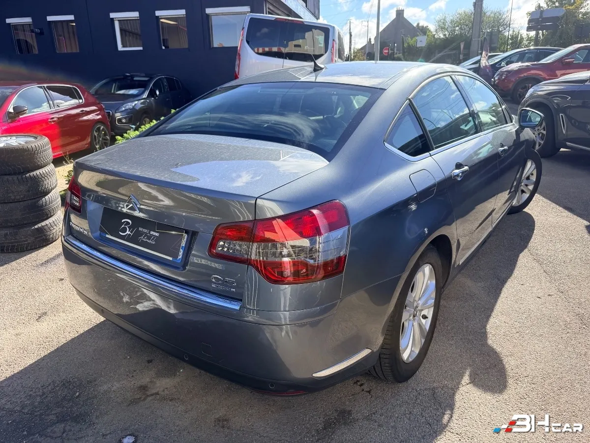 Citroen C5 - photo 16