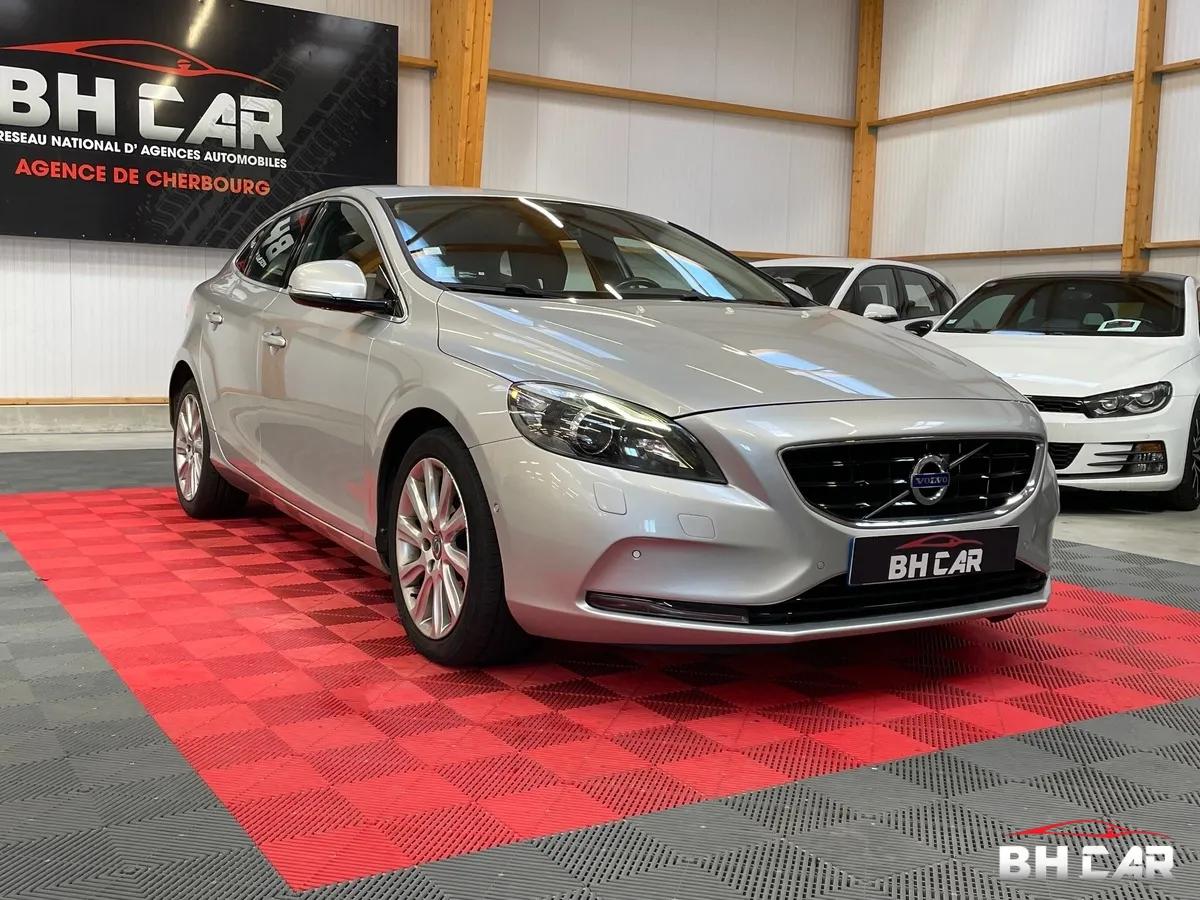 Image: Volvo V40 T3 1.6 150ch Xenium