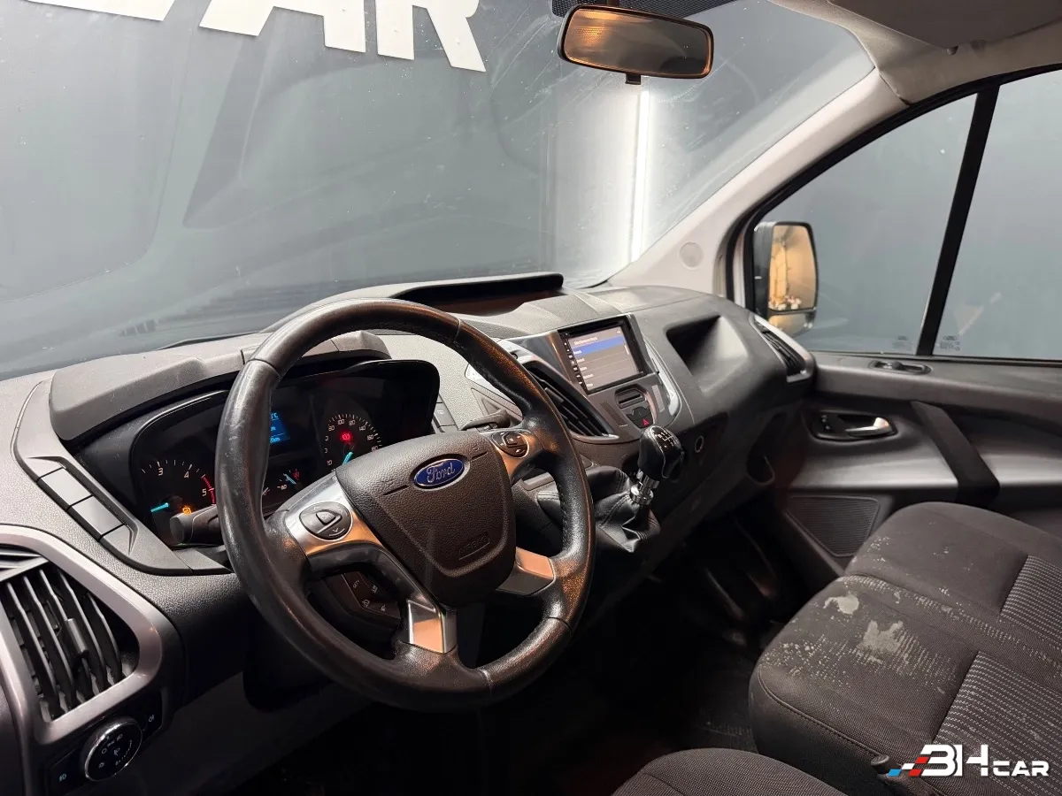 Ford Transit Custom Vu - photo 9