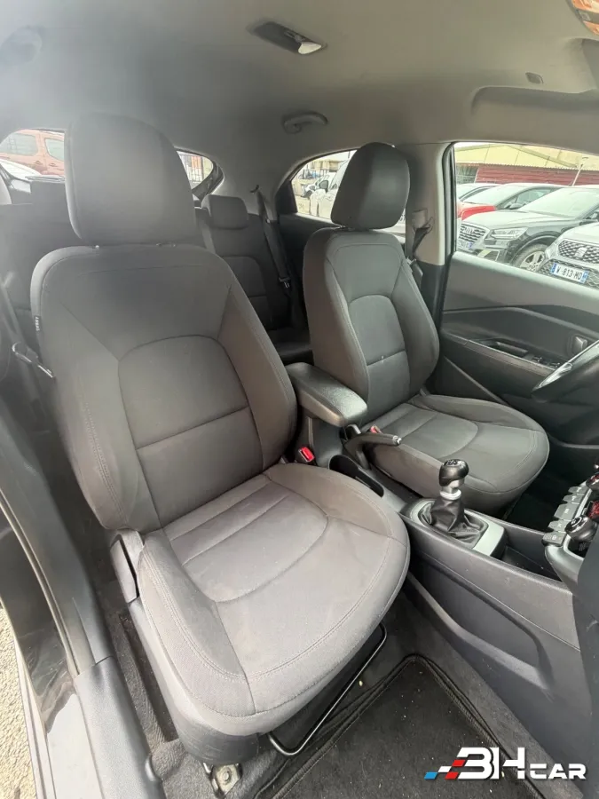 Kia Rio - photo 12