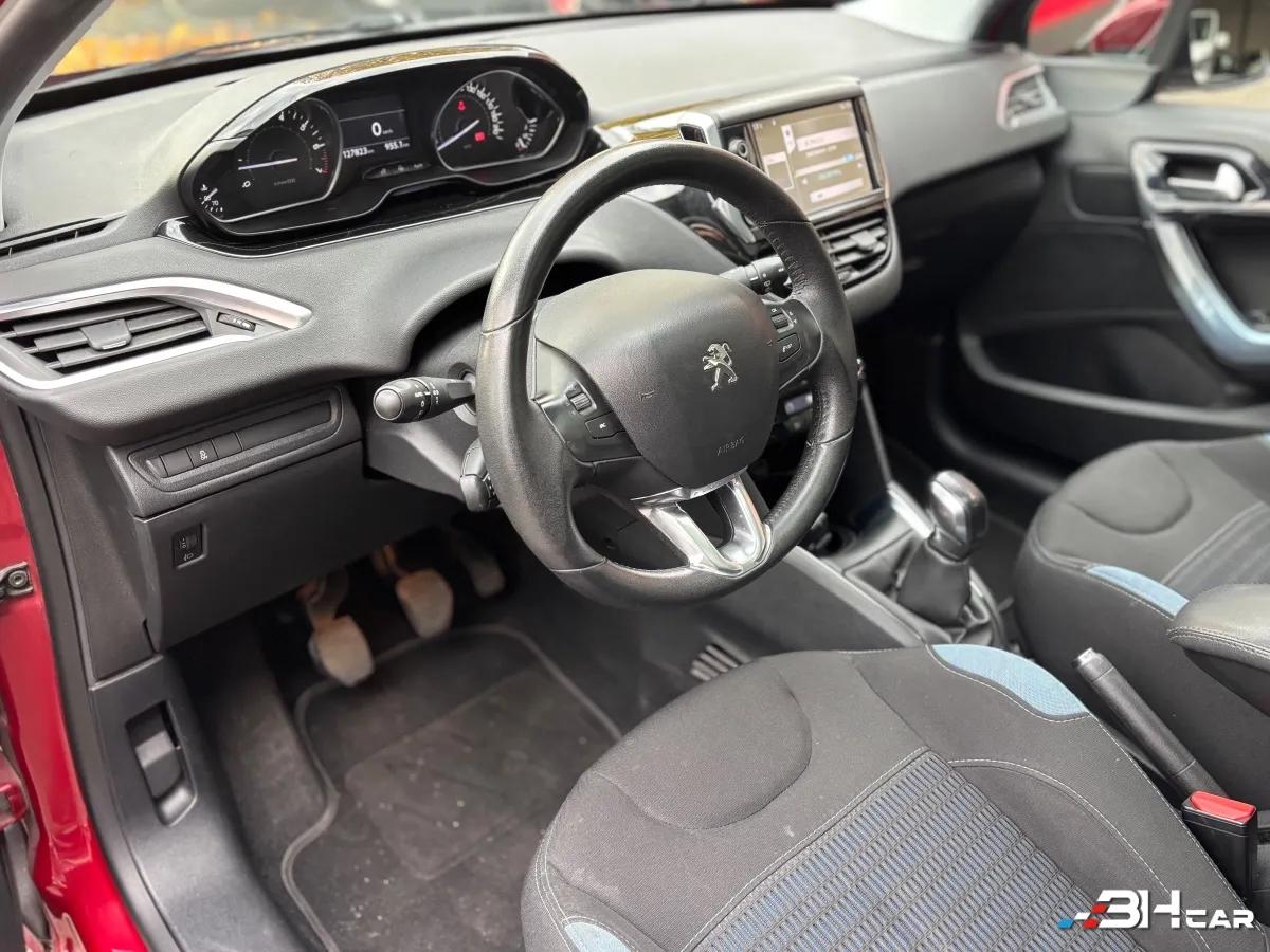 Aperçu indisponible de Peugeot 208