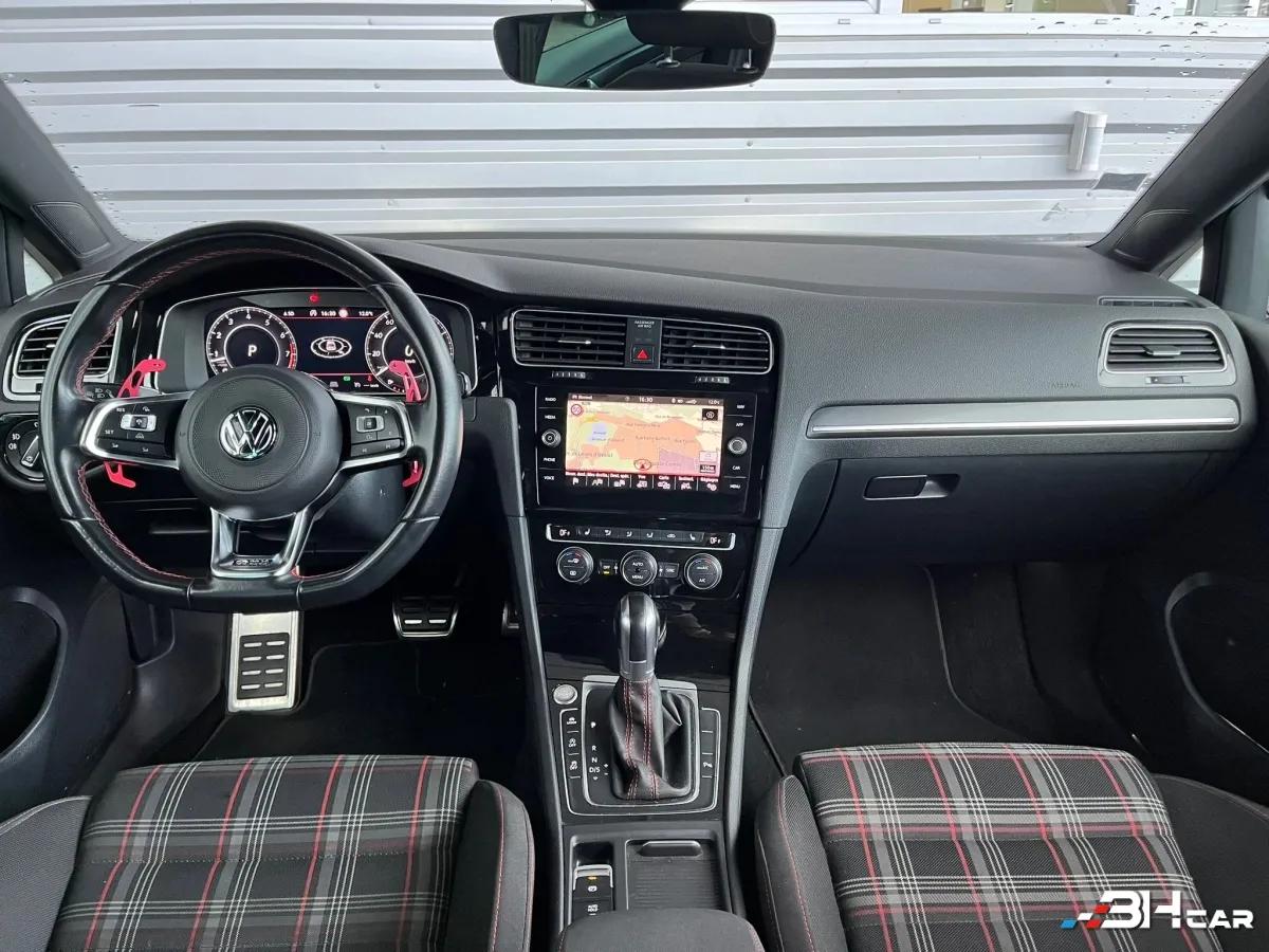 Aperçu indisponible de Volkswagen Golf