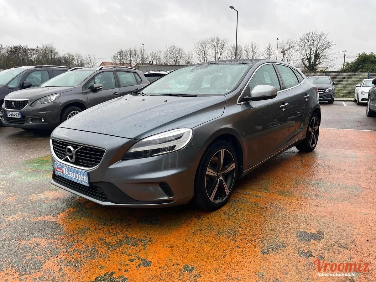 Volvo V40 