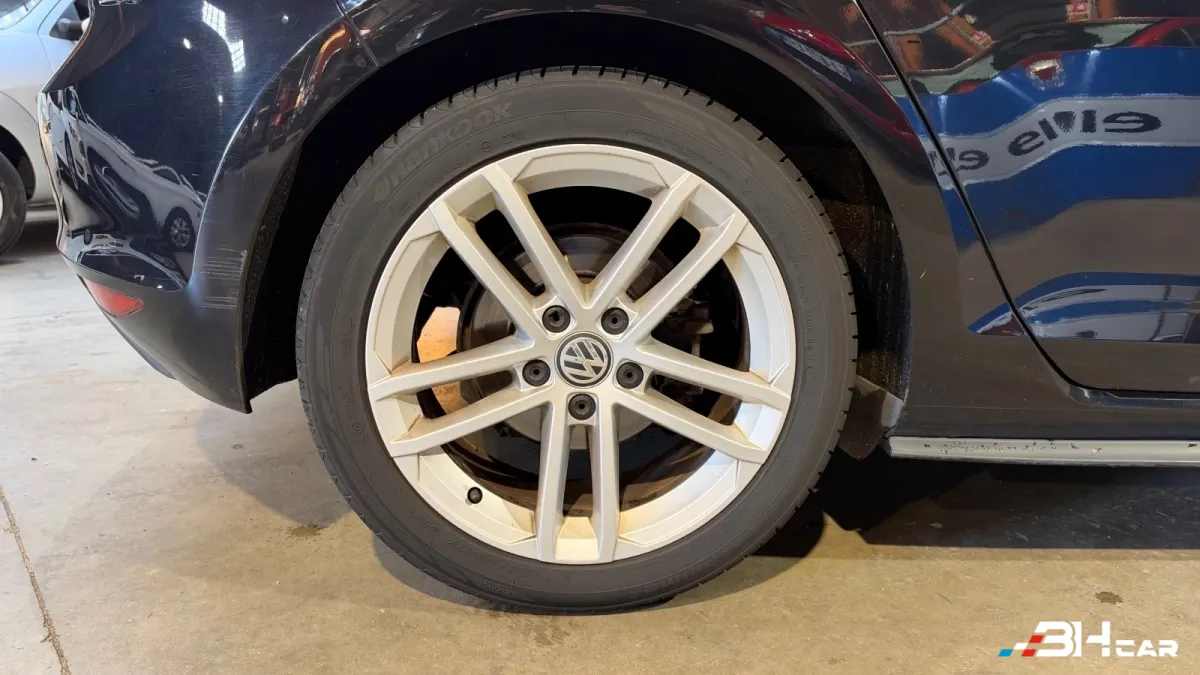 Volkswagen Golf - photo 26