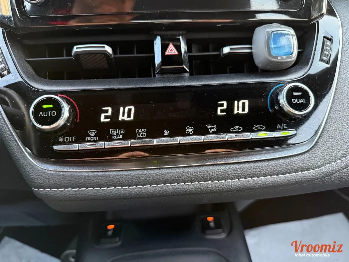 Toyota Corolla 1.8 122H 100 HYBRID FULL-HYBRID DYNAMIC BUSINESS BVA