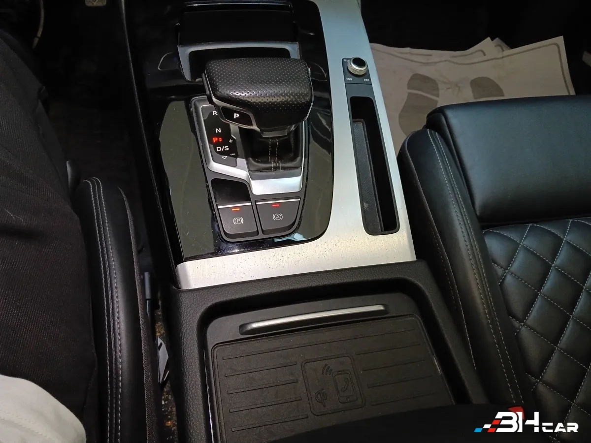 Audi Q5 - photo 20