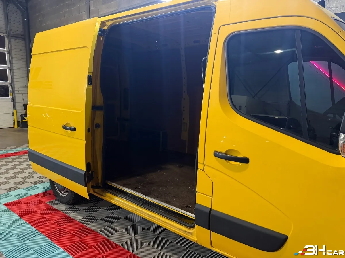Renault Master Vu - photo 9