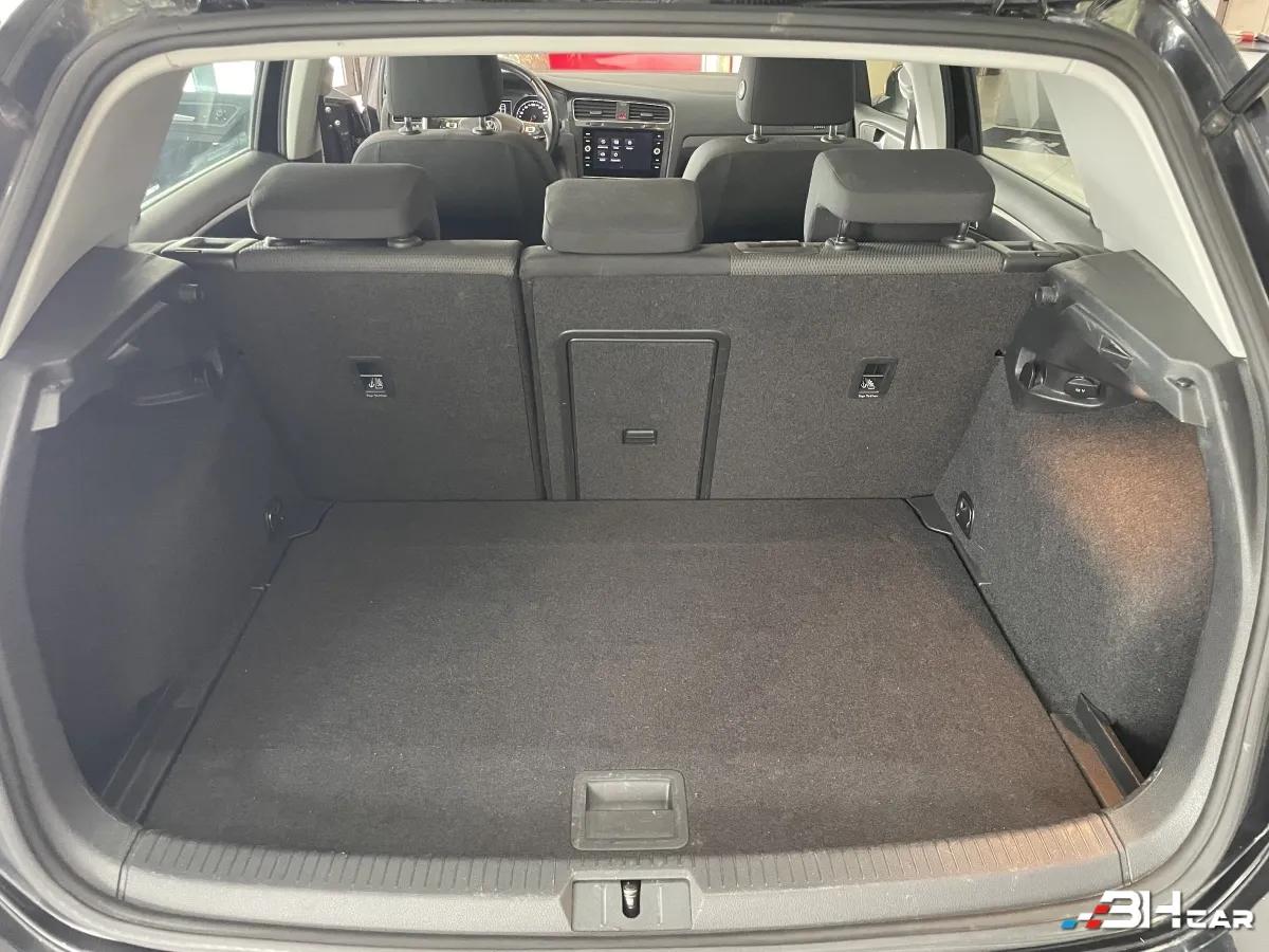 Aperçu indisponible de Volkswagen Golf