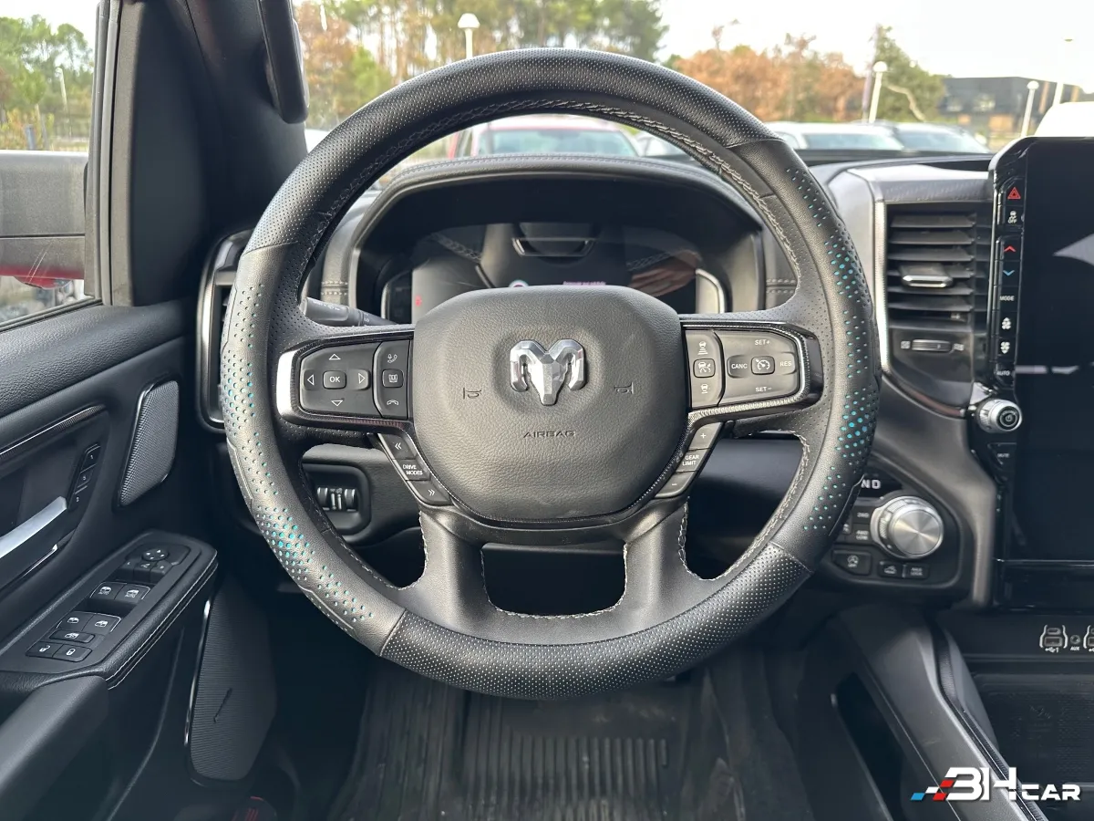 Dodge Ram - photo 17