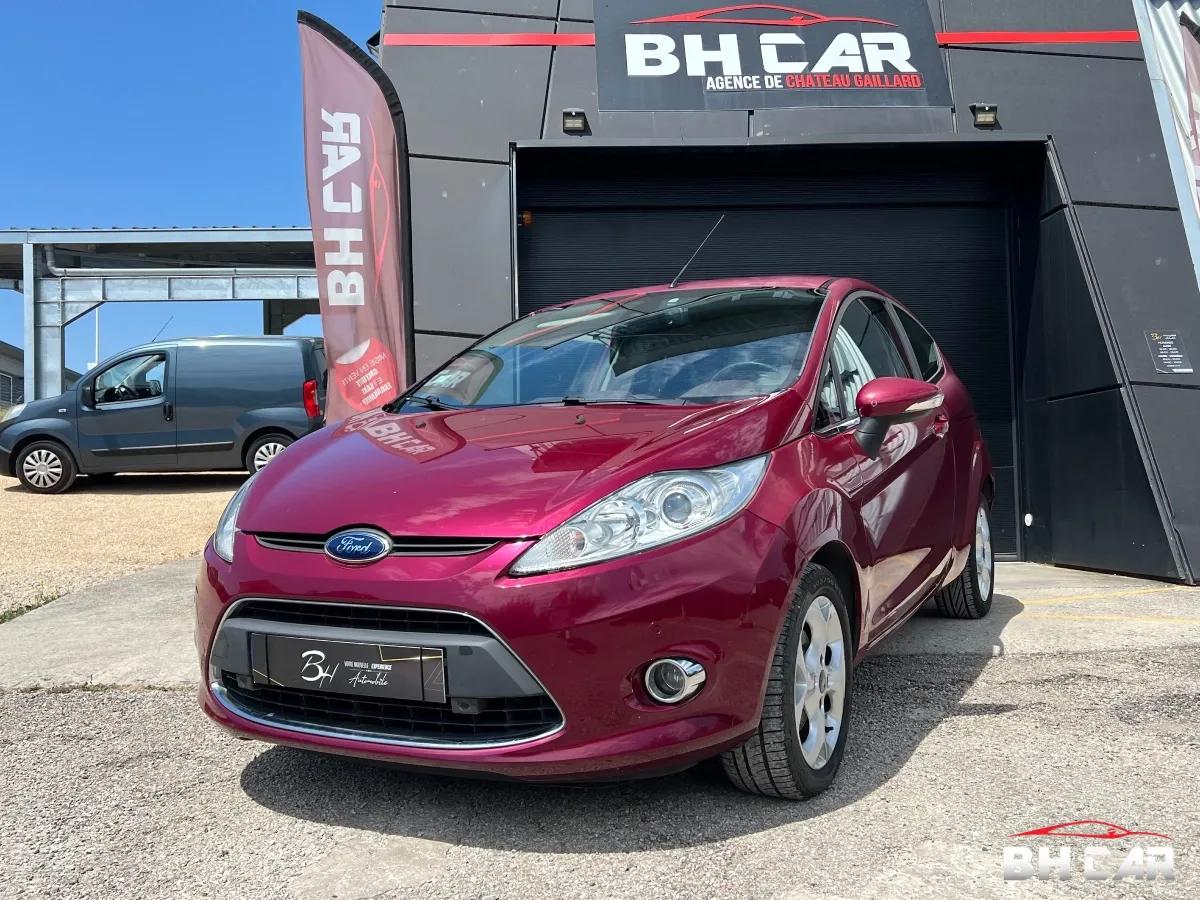 Image: Ford Fiesta 1.4 tdci 70 TITANIUM - 1 ère main - Entretien complet avec factures - sièges chauffants