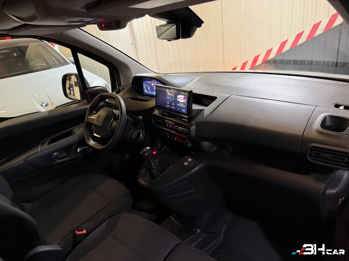 Peugeot Partner Vu - photo 8