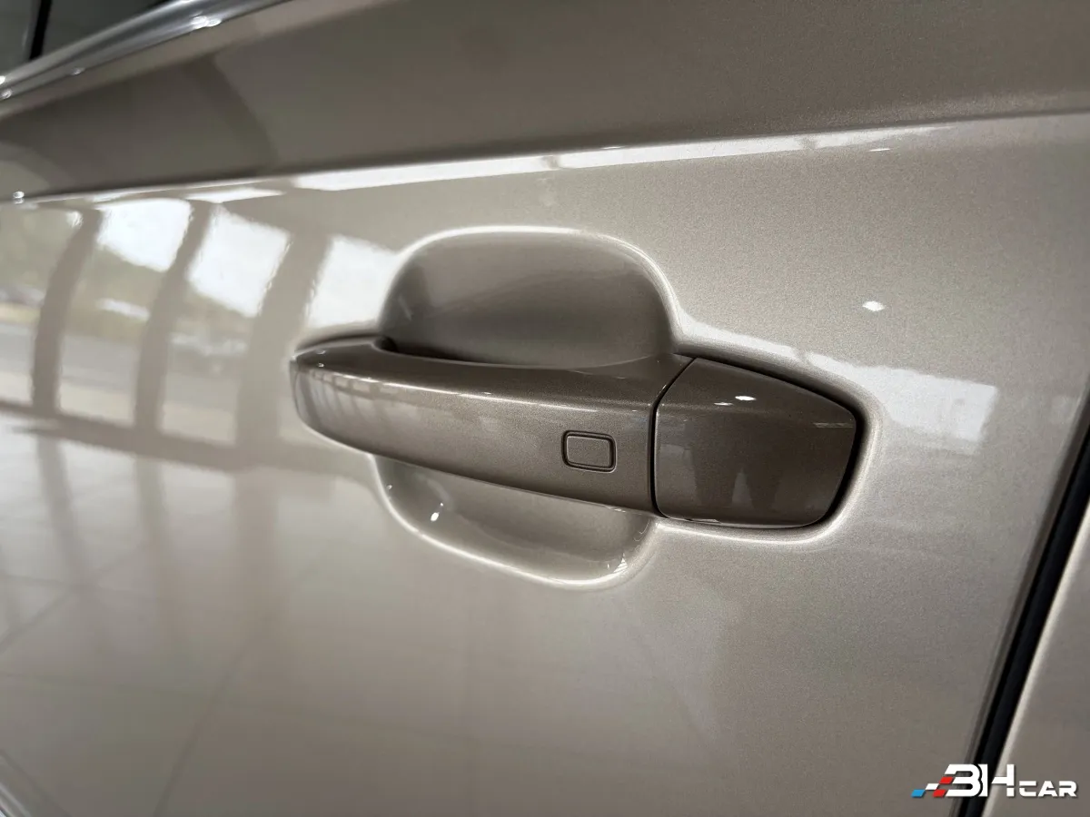 Audi Q7 - photo 47