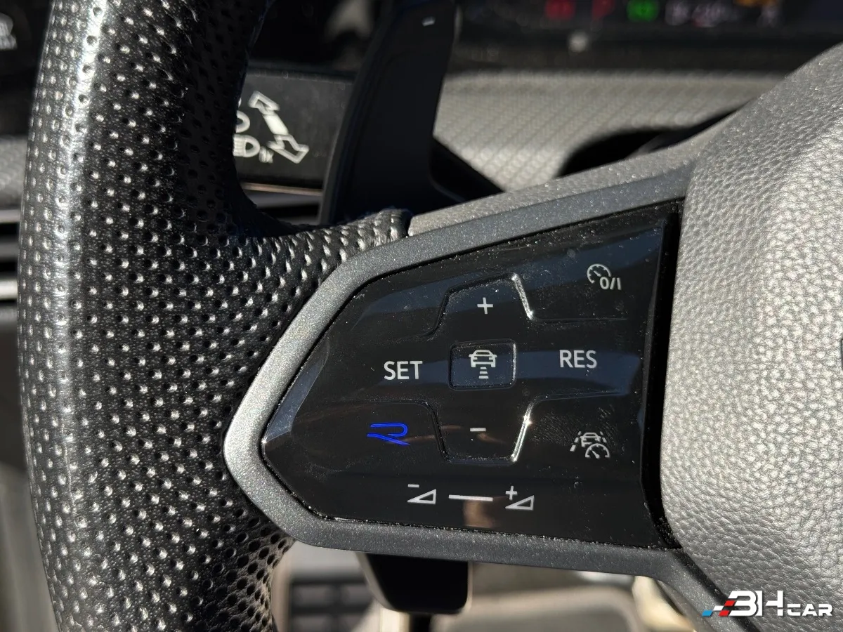 Volkswagen Golf - photo 22