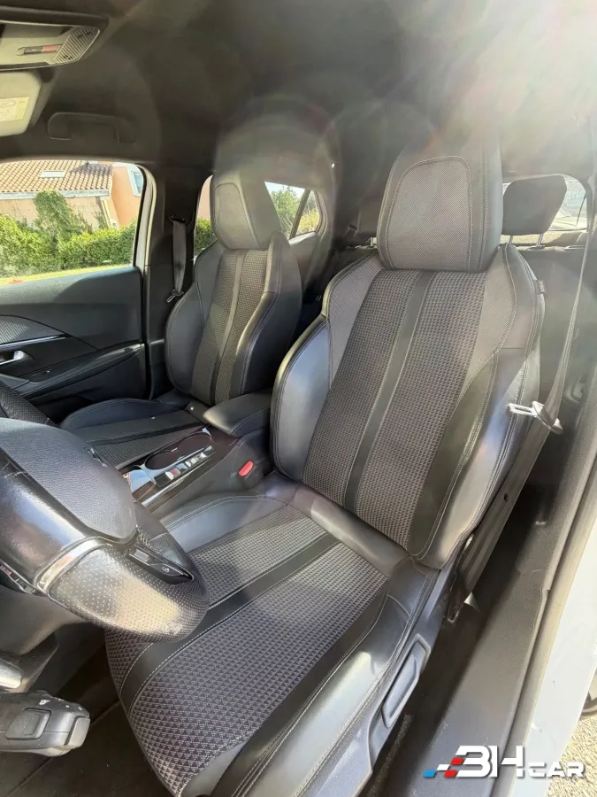 Peugeot 2008 - photo 11