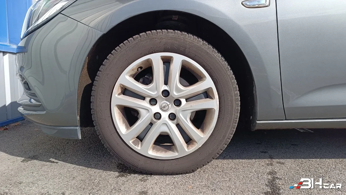 Opel Astra - photo 10