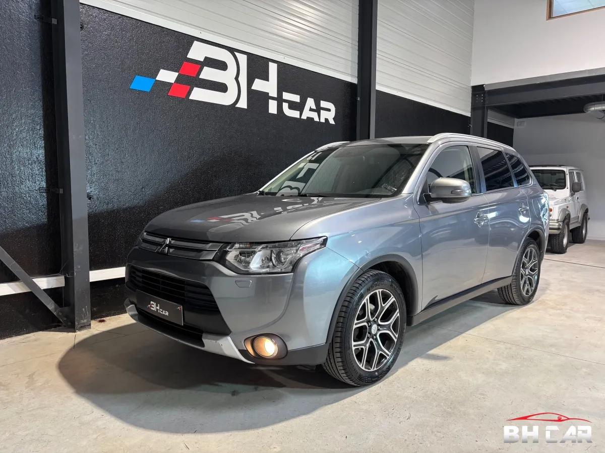 Aperçu indisponible de Mitsubishi Outlander