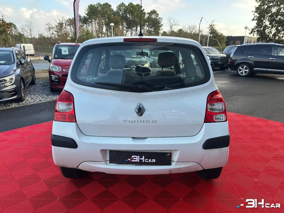 Renault Twingo - photo 5