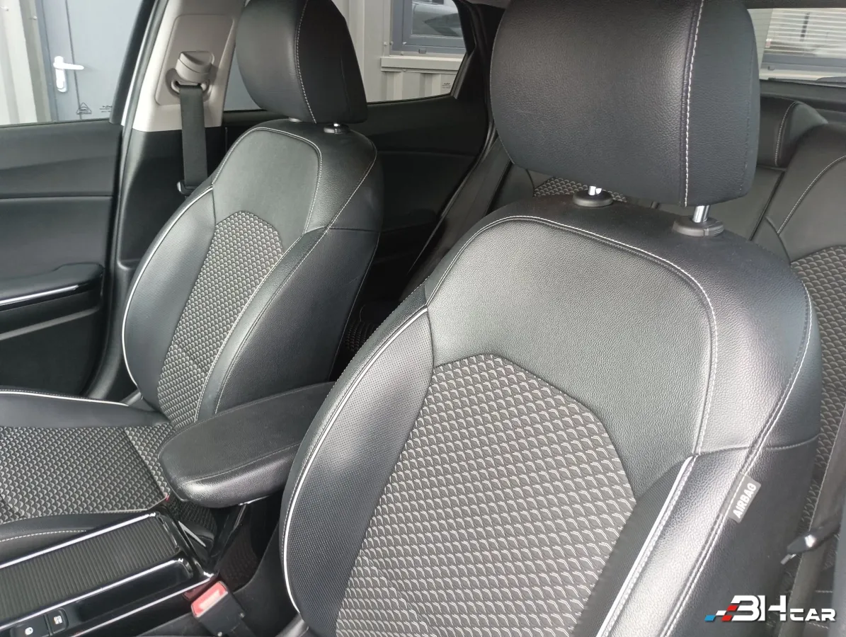 Kia Xceed - photo 17