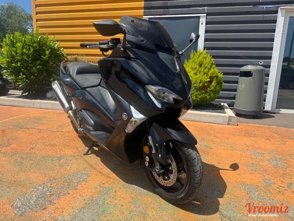 Yamaha TMAX