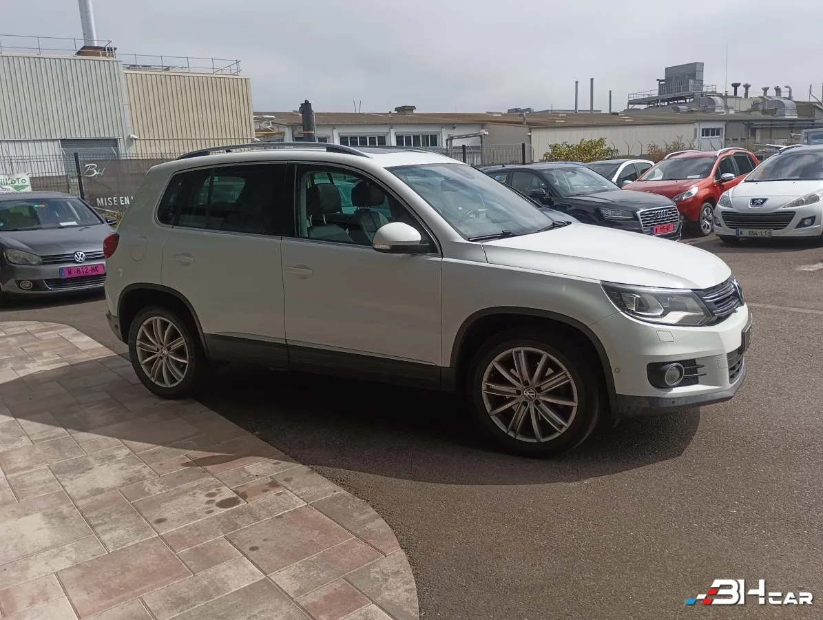 Volkswagen Tiguan - photo 6