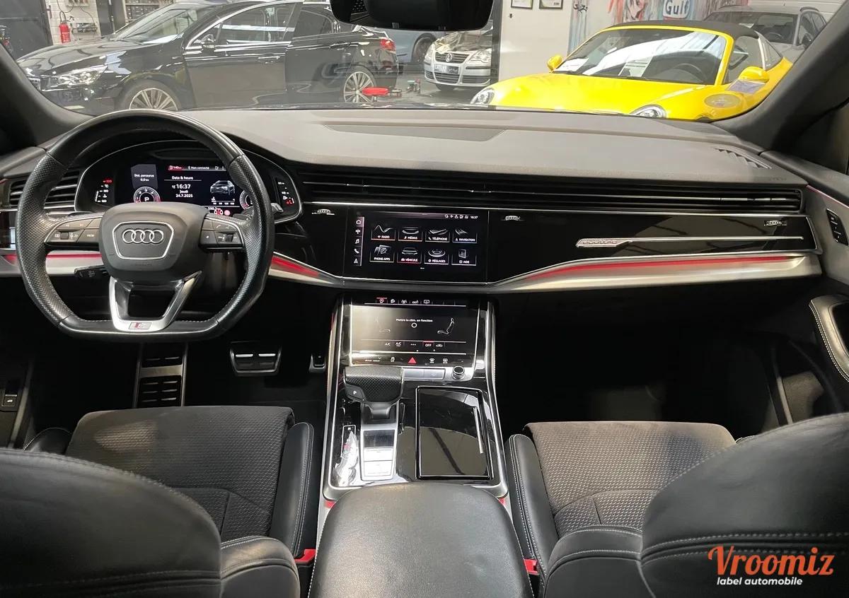 Audi Q8 