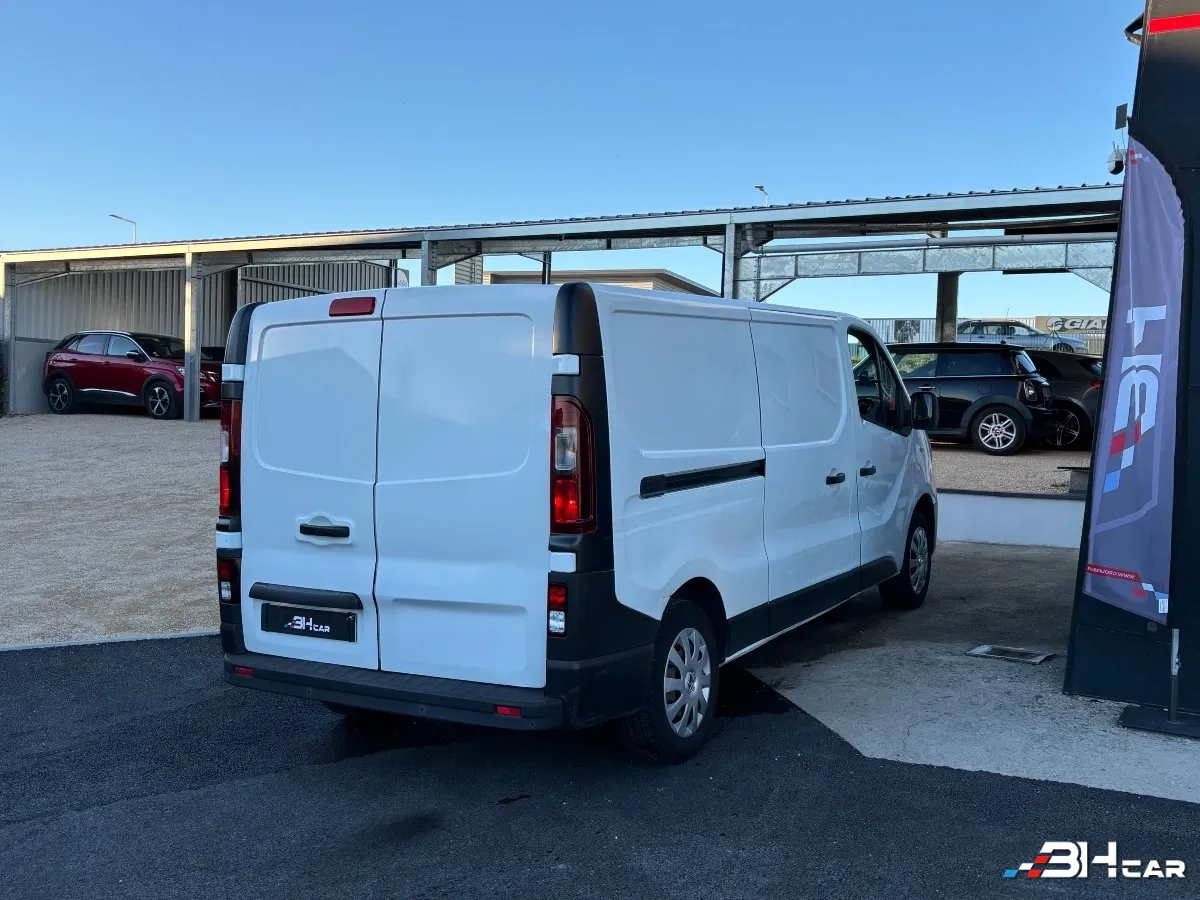 Renault Trafic Vu - photo 8