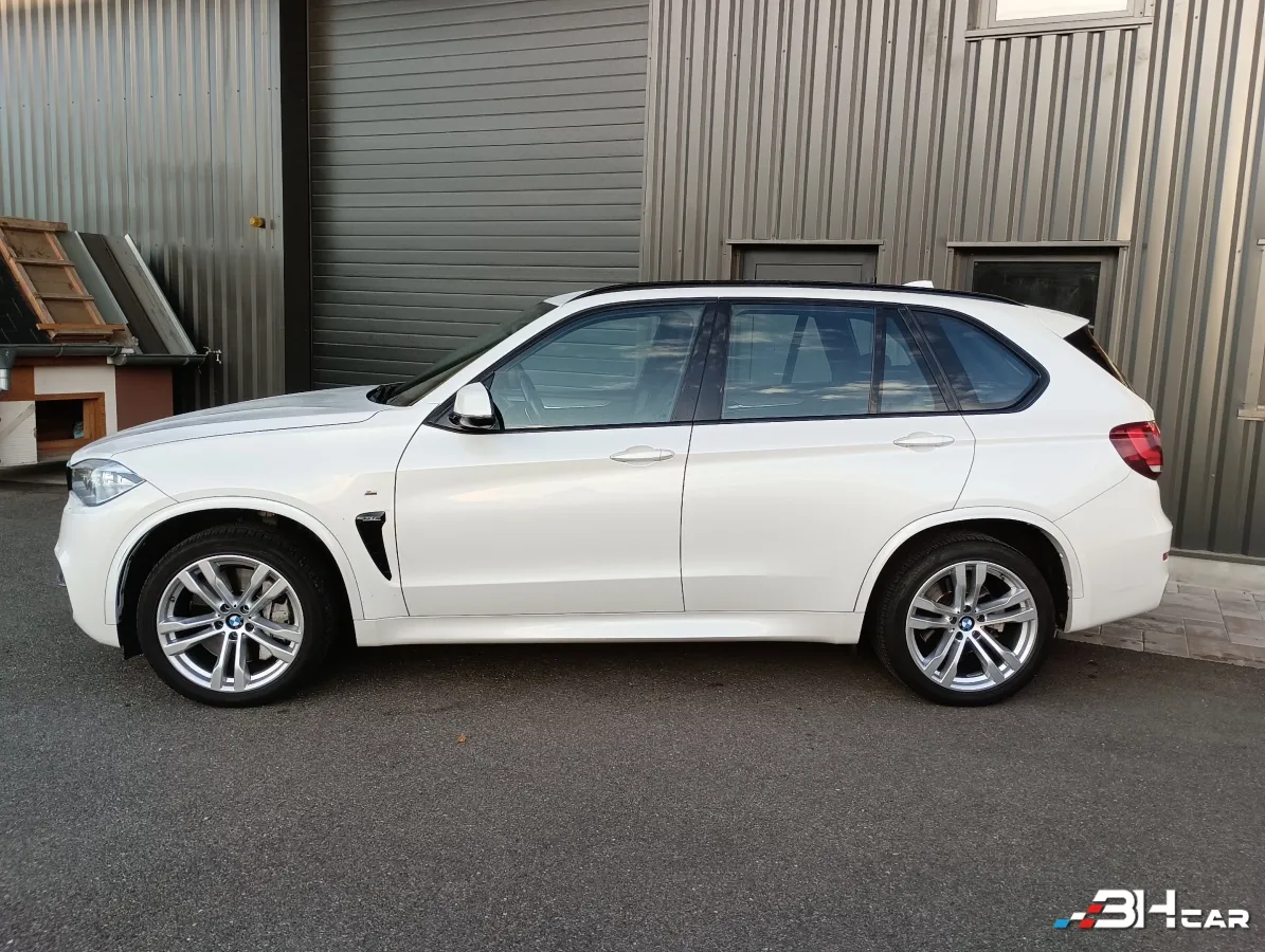 Bmw X5 - photo 2