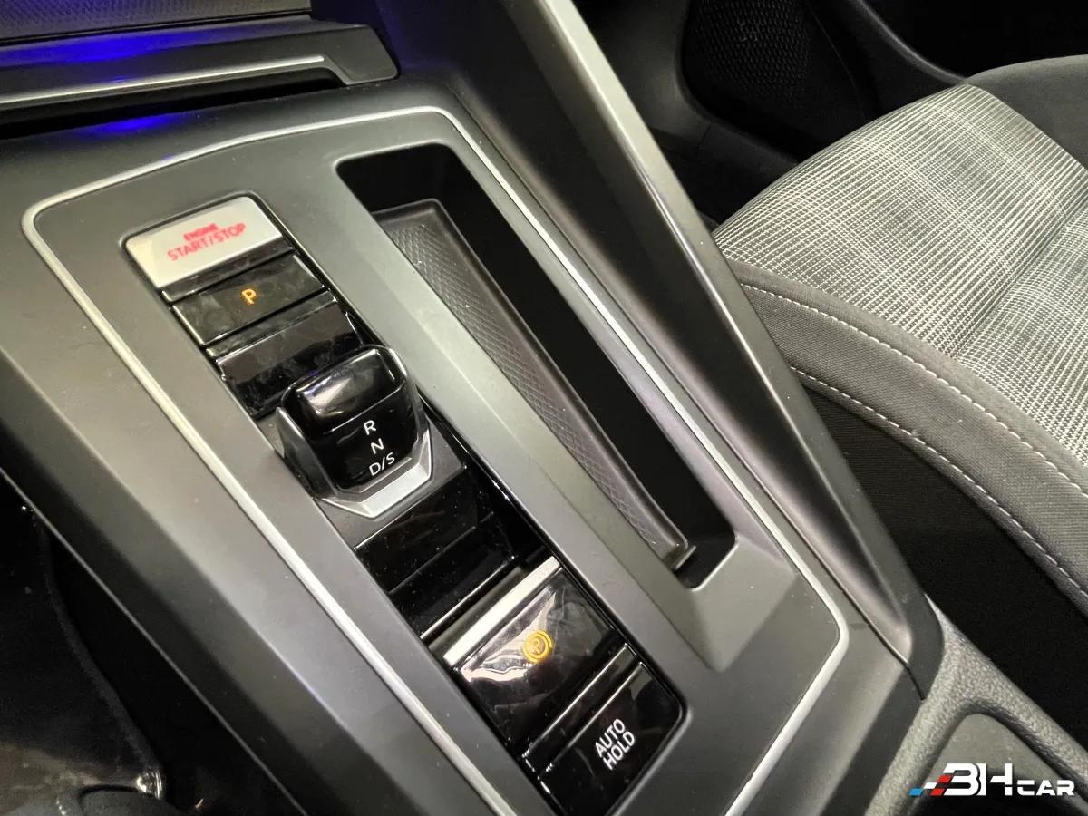 Aperçu indisponible de Volkswagen Golf