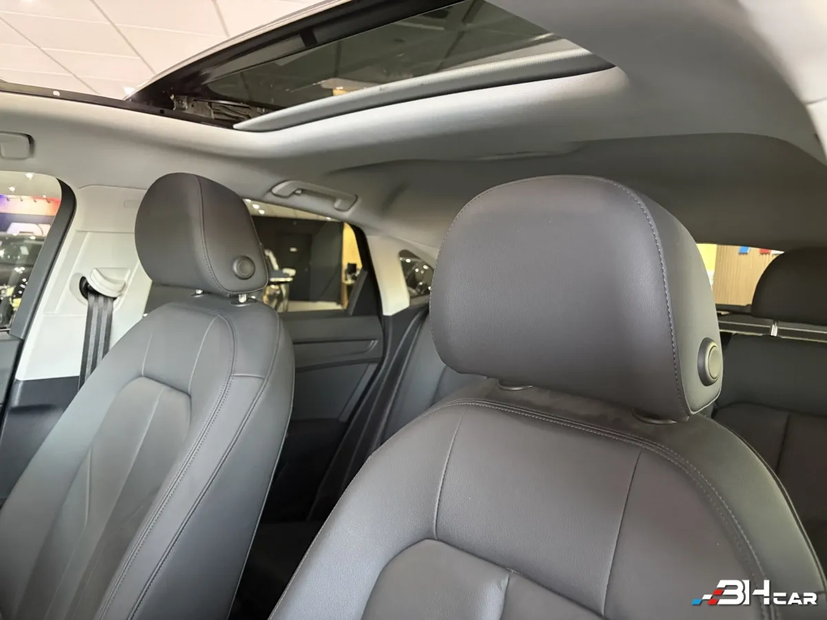 Audi Q3 - photo 20