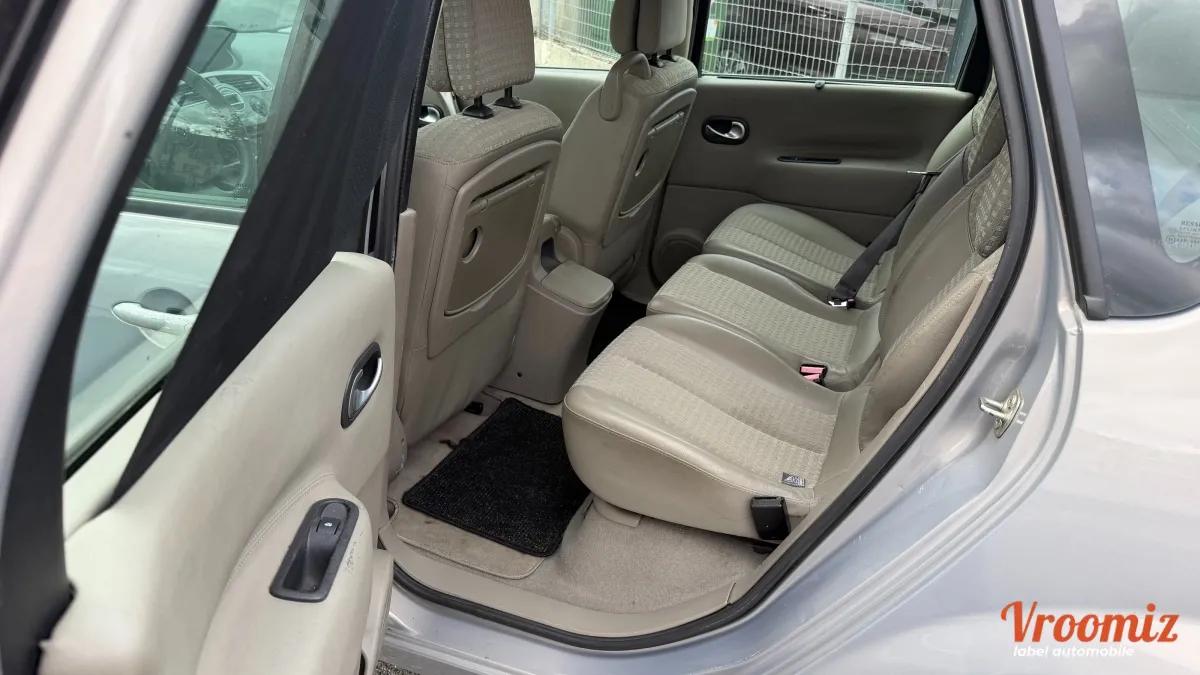 Renault Scenic 2.0 135 BVA