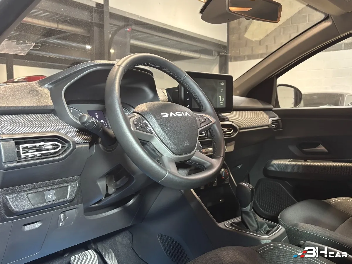 Dacia Sandero - photo 12