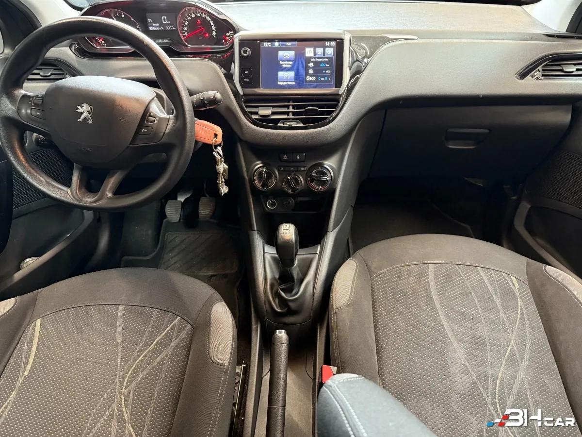 Aperçu indisponible de Peugeot 208