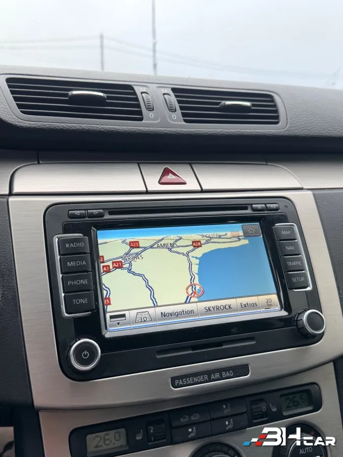 Volkswagen Passat - photo 10