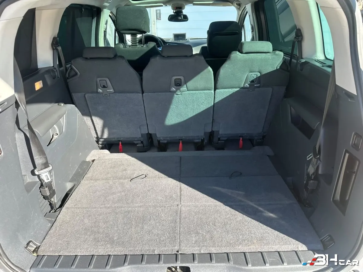 Peugeot 5008 - photo 15