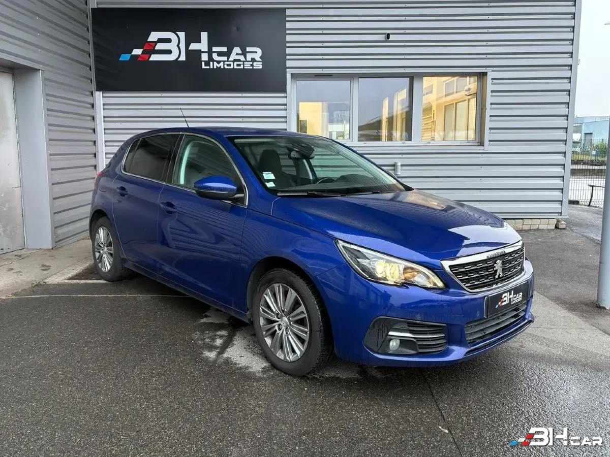 Peugeot 308 - photo 2