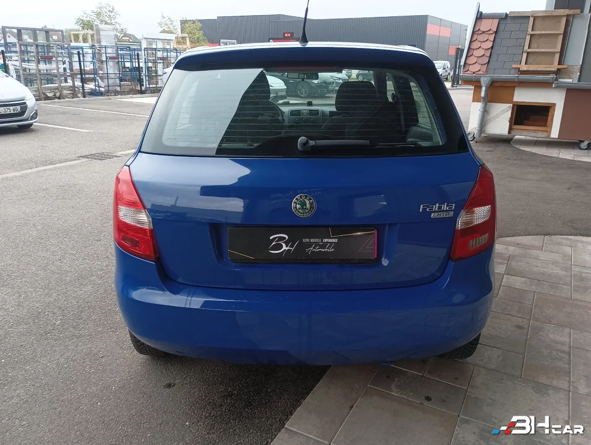 Skoda Fabia - photo 4