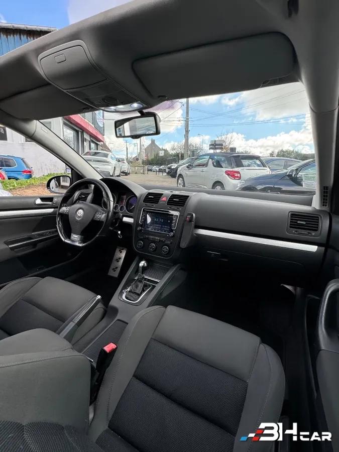 Aperçu indisponible de Volkswagen Golf
