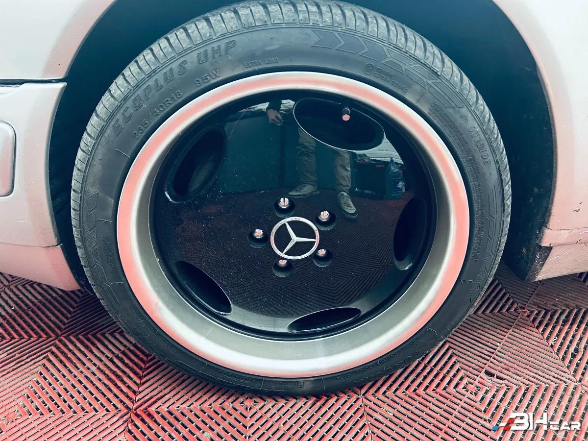 Aperçu indisponible de Mercedes-Benz Classe E