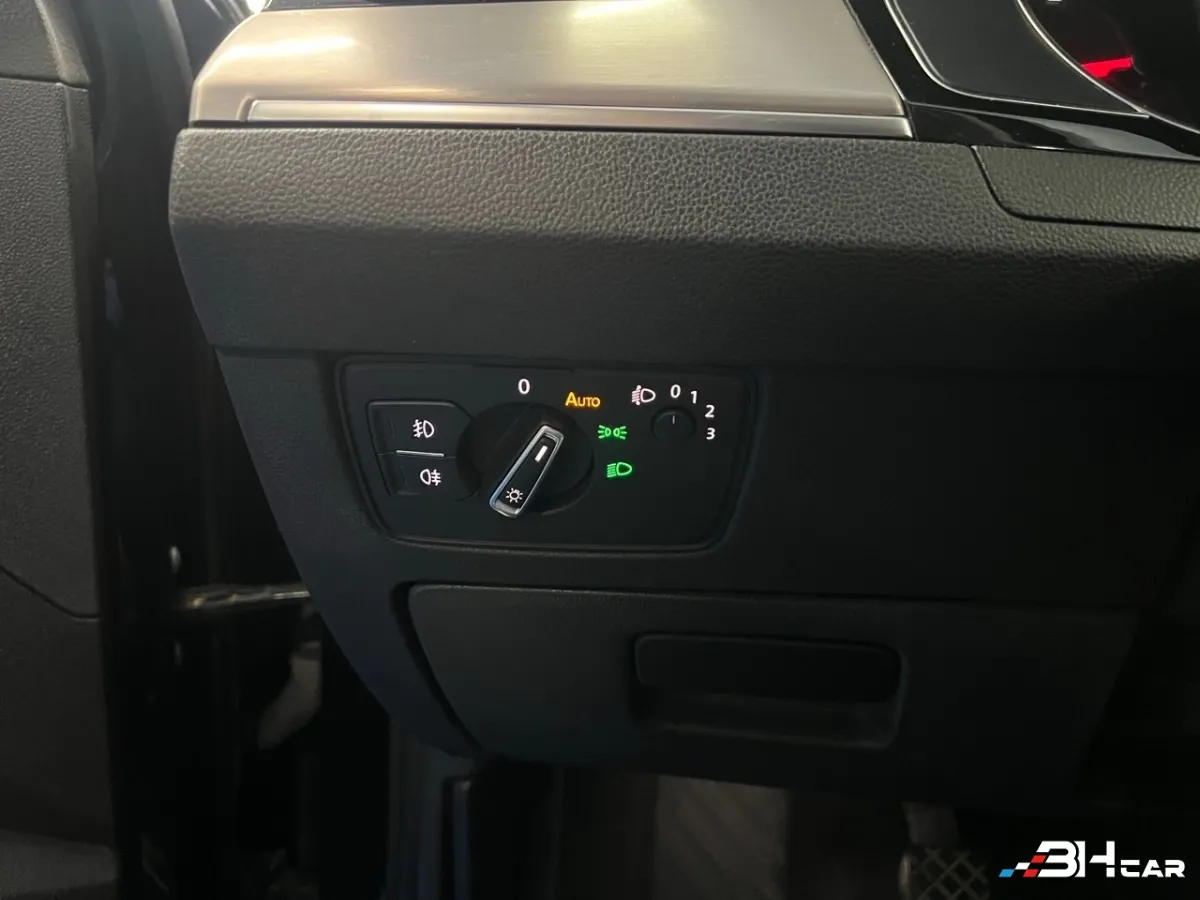 Volkswagen Passat - photo 37